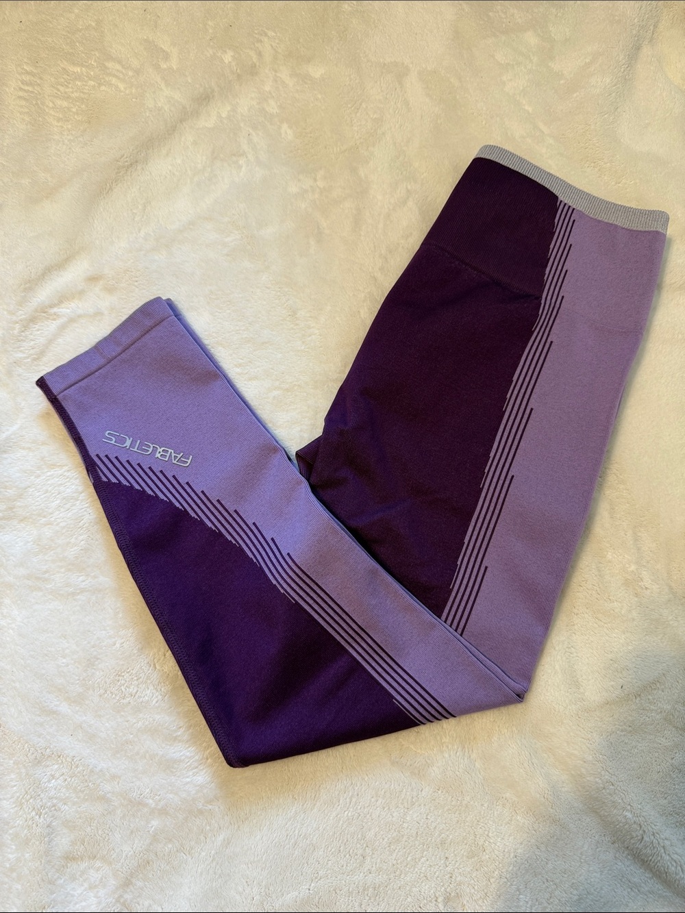 Fabletics Purple Two-Tone Performance Leggings L-Like New!
